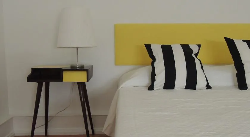 71 Castilho Guest House Lisbon