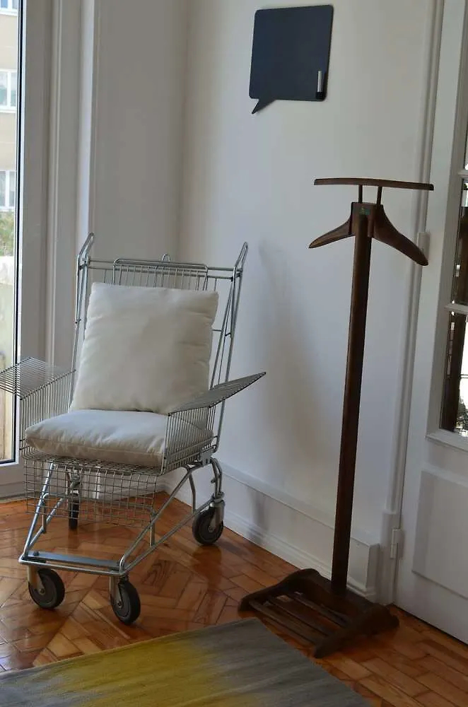 71 Castilho Guest House Lisbon