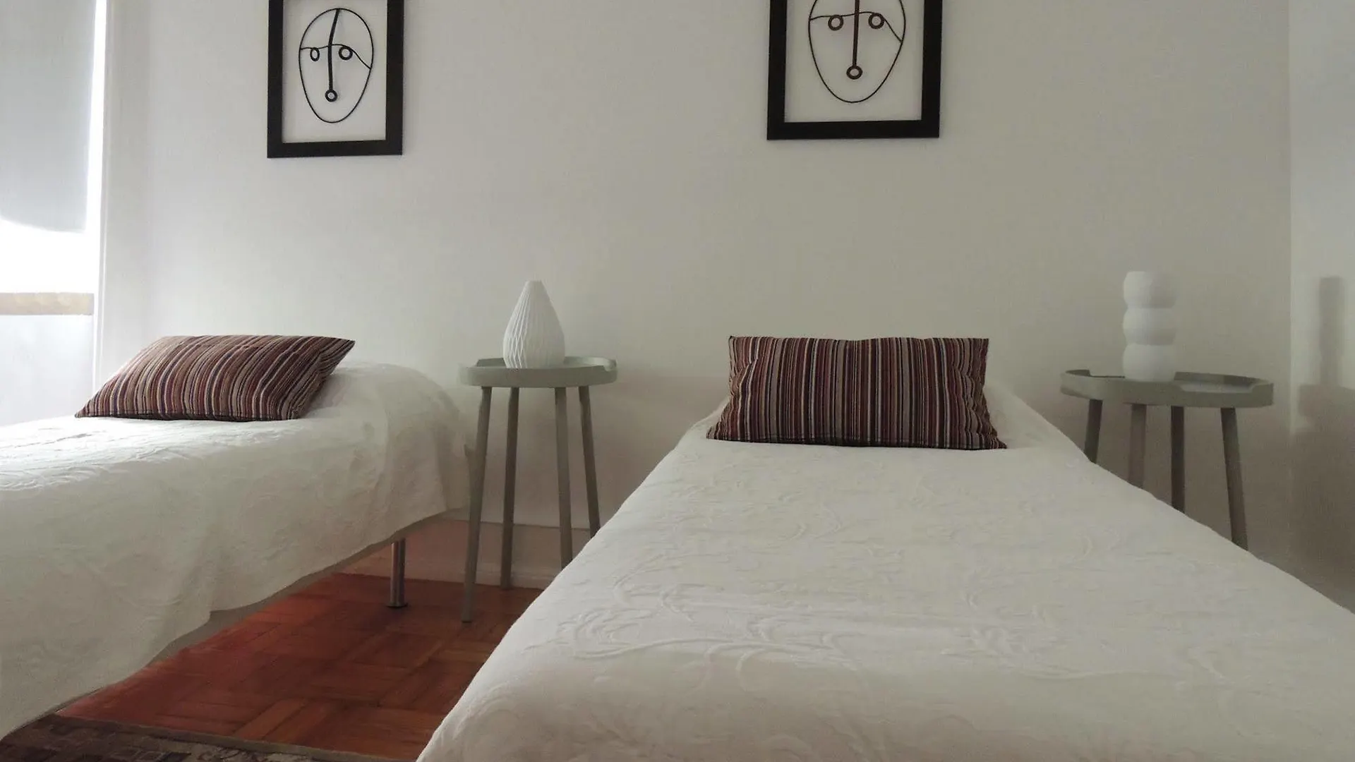 ***  71 Castilho Guest House Lisbon Portugal