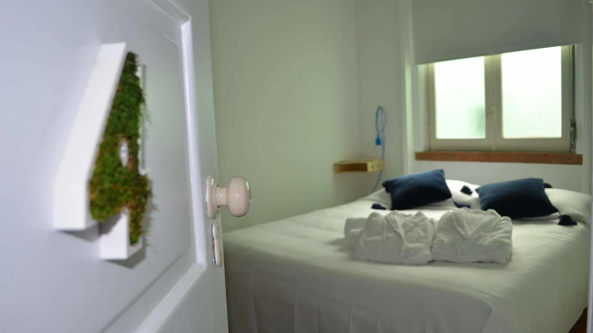 71 Castilho Guest House Lisbon