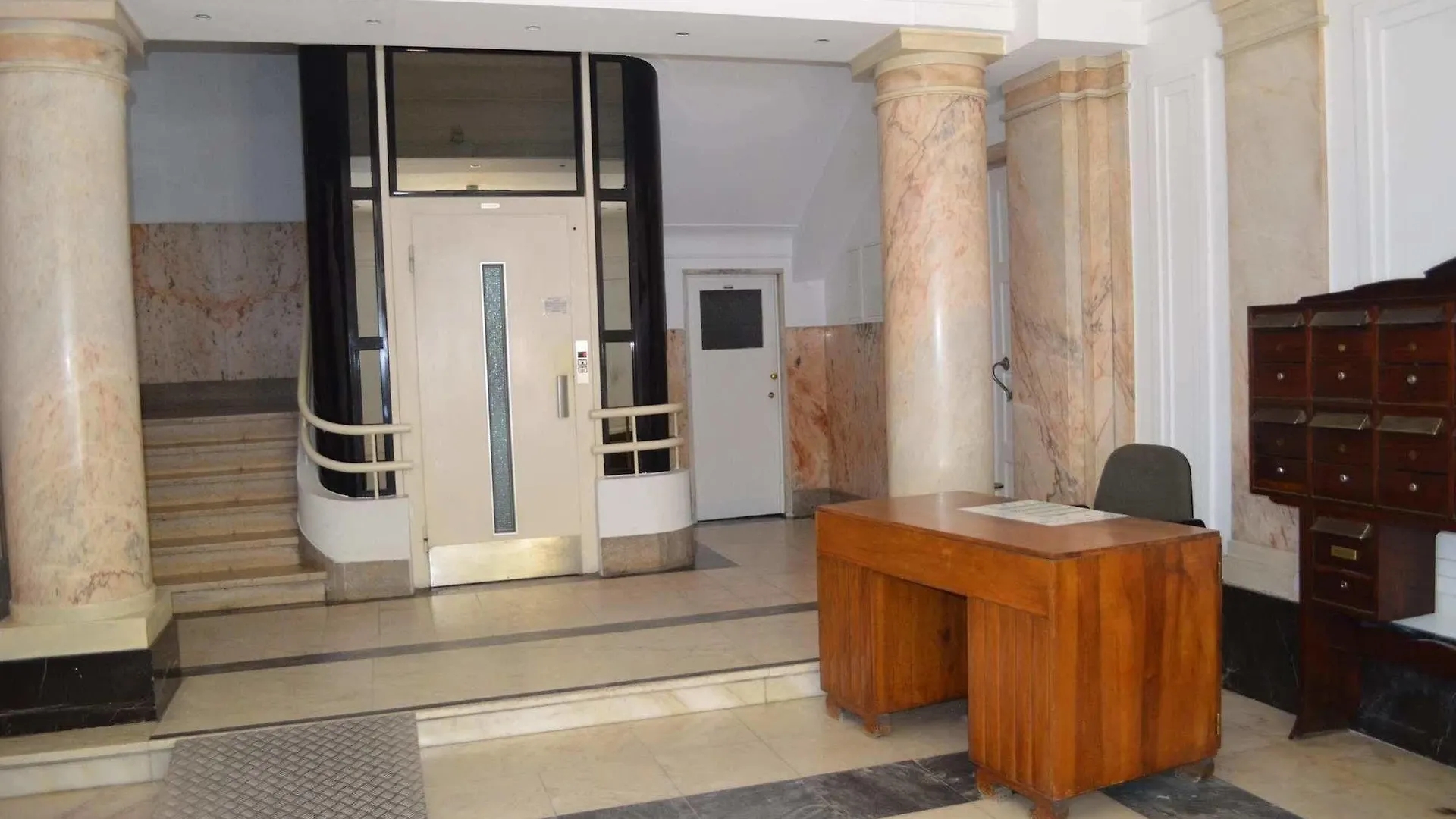 71 Castilho Guest House Lisboa